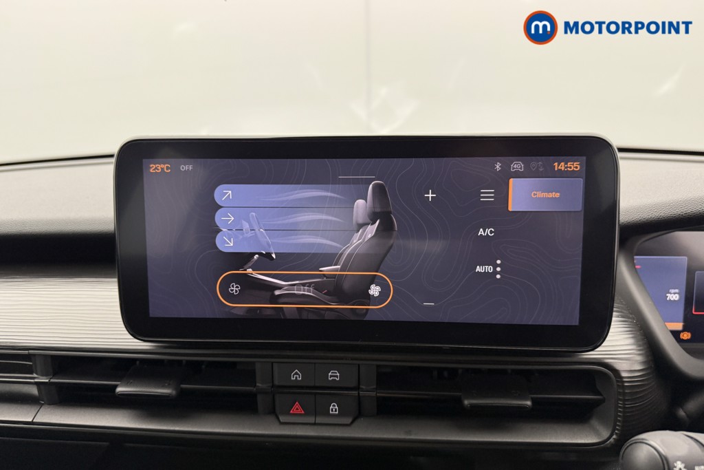 Jeep Avenger Altitude Manual Petrol SUV - Stock Number (1565166) - 7th supplementary image