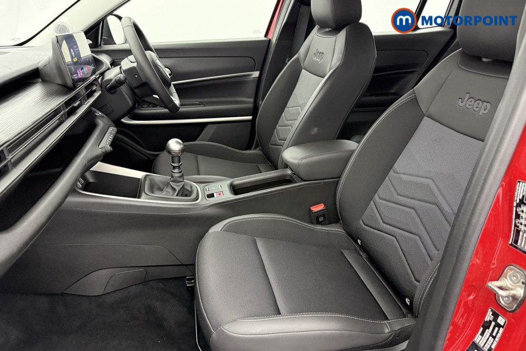 Jeep Avenger Altitude Manual Petrol SUV - Stock Number (1565166) - 19th supplementary image