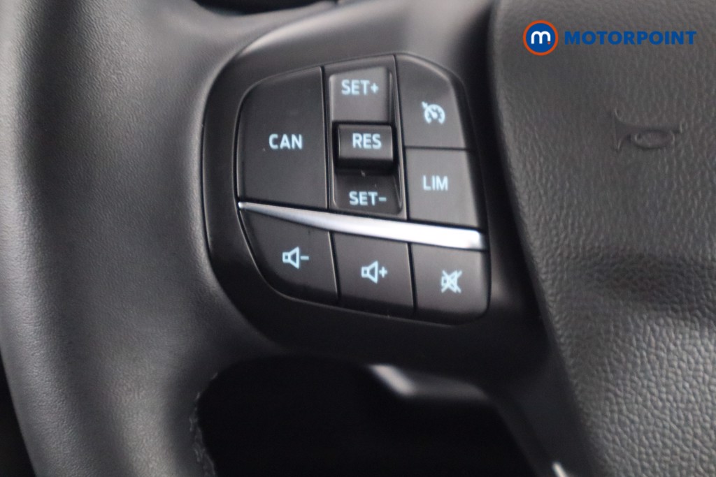 Ford Focus Active Manual Petrol-Electric Hybrid Hatchback - Stock Number (1565382) - 7th supplementary image