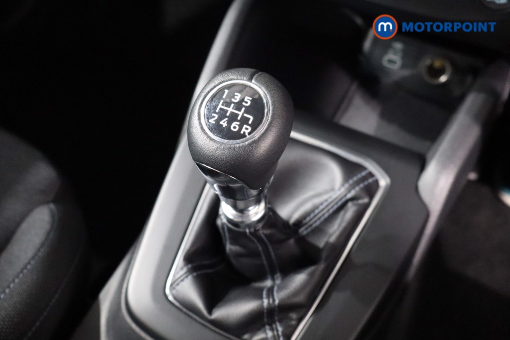 Ford Focus Active Manual Petrol-Electric Hybrid Hatchback - Stock Number (1565382) - 14th supplementary image