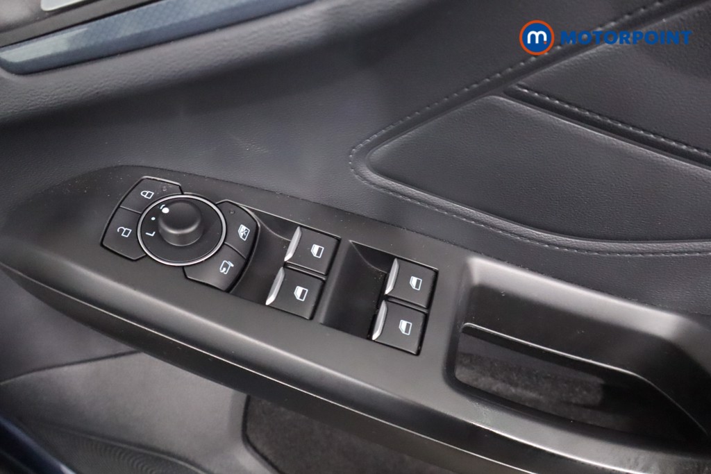 Ford Focus Active Manual Petrol-Electric Hybrid Hatchback - Stock Number (1565382) - 22nd supplementary image