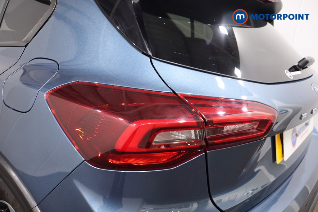 Ford Focus Active Manual Petrol-Electric Hybrid Hatchback - Stock Number (1565382) - 32nd supplementary image