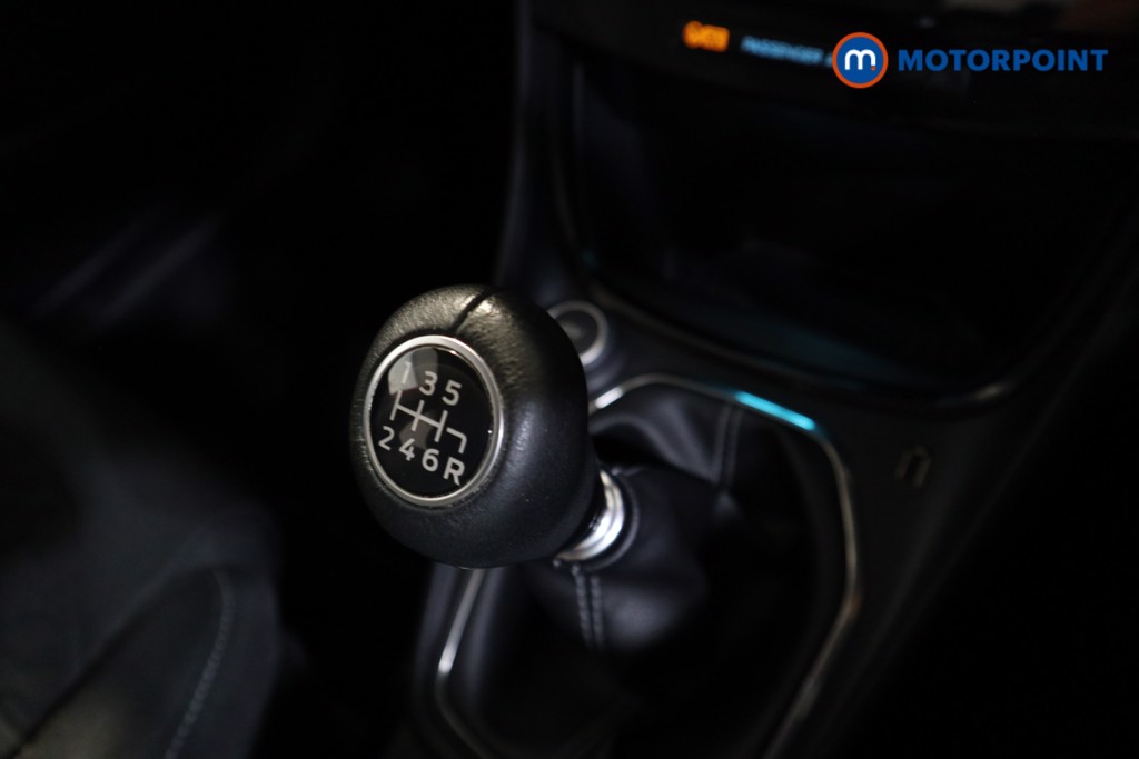 Ford Puma Titanium Manual Petrol-Electric Hybrid SUV - Stock Number (1565450) - 10th supplementary image