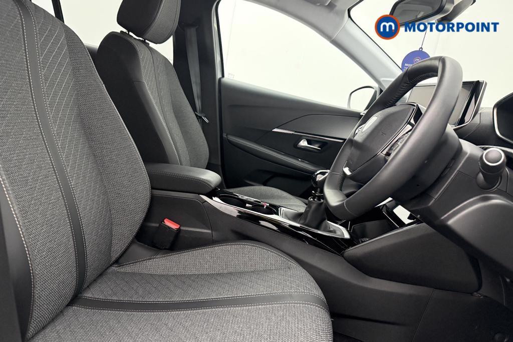 Peugeot 208 Allure Manual Petrol Hatchback - Stock Number (1565633) - 7th supplementary image