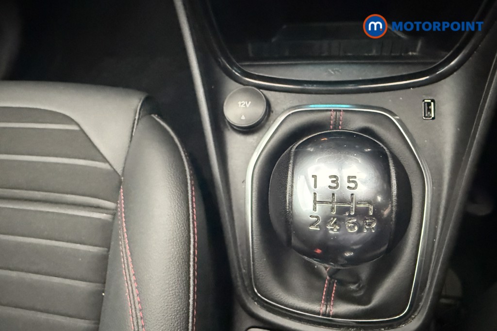 Ford Puma St-Line X Manual Petrol-Electric Hybrid SUV - Stock Number (1565902) - 11th supplementary image