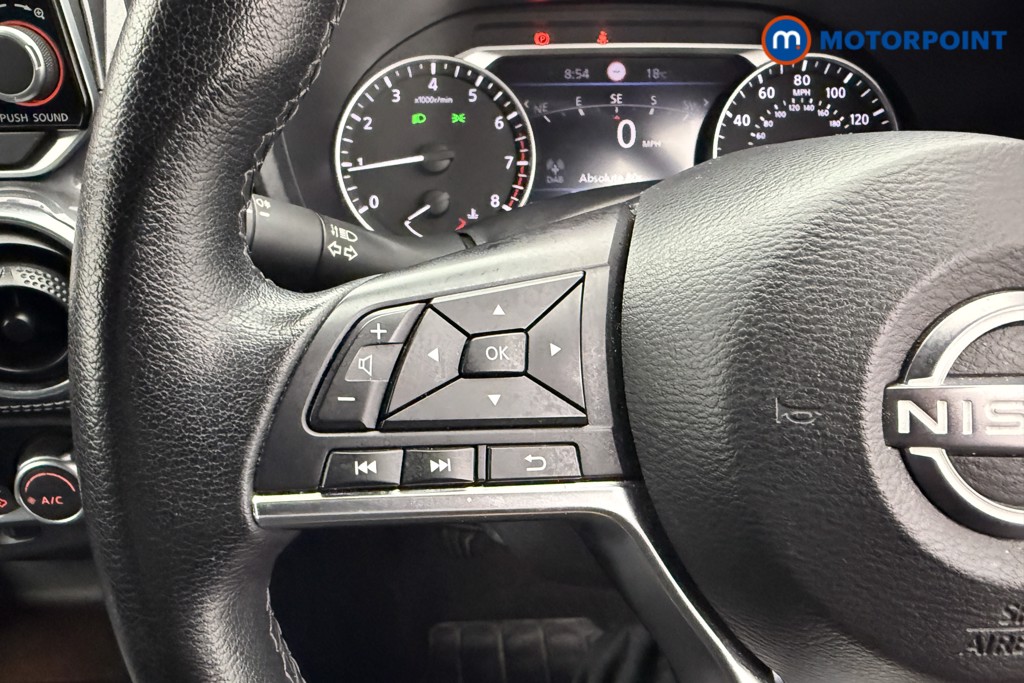 Nissan Juke N-Connecta Manual Petrol SUV - Stock Number (1566112) - 13th supplementary image