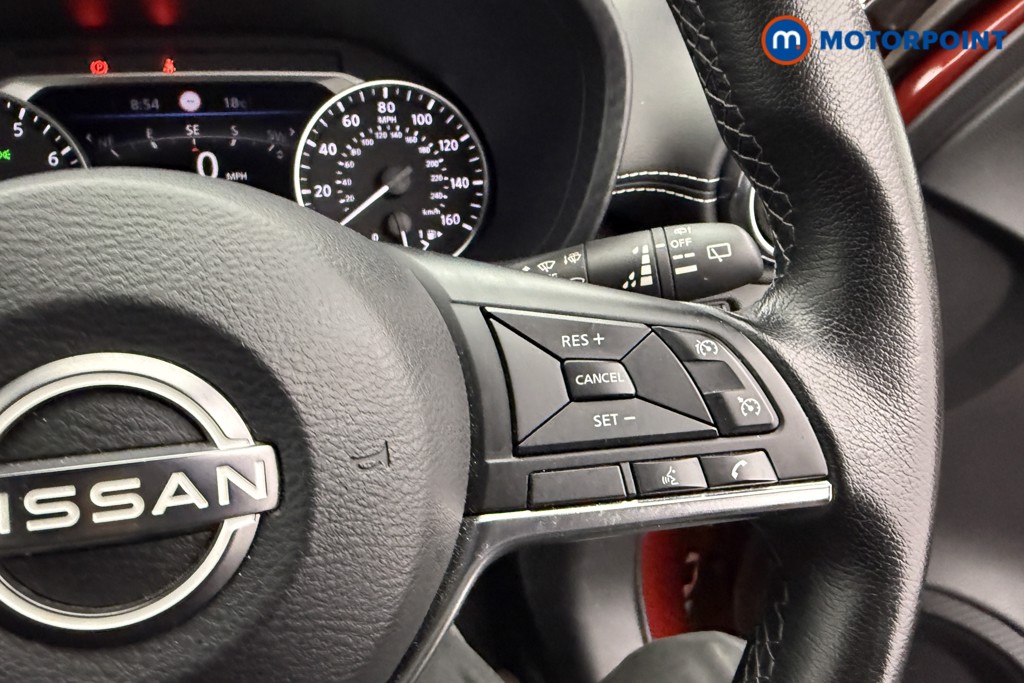 Nissan Juke N-Connecta Manual Petrol SUV - Stock Number (1566112) - 14th supplementary image