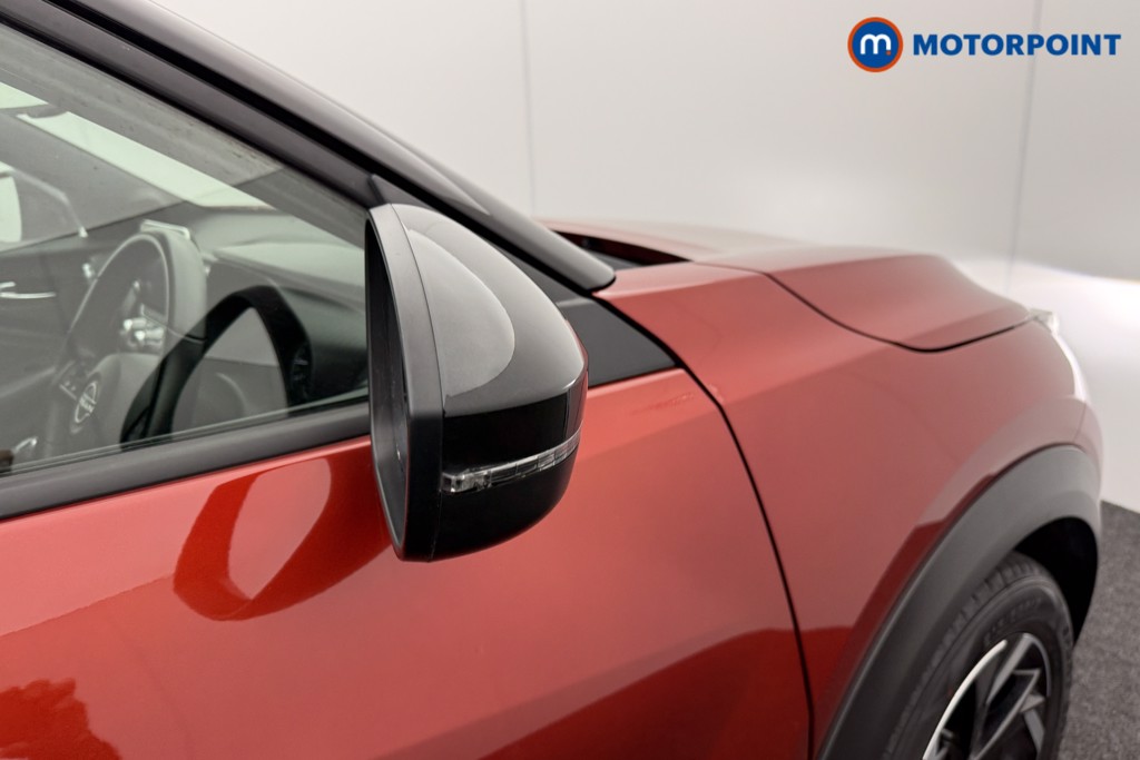 Nissan Juke N-Connecta Manual Petrol SUV - Stock Number (1566112) - 18th supplementary image