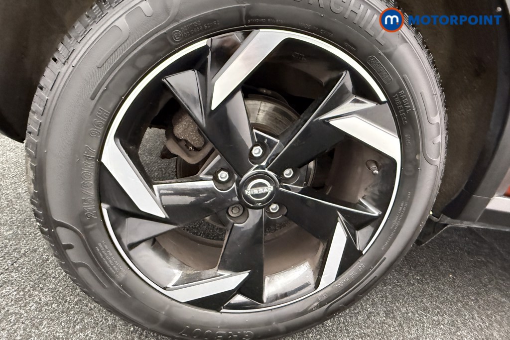Nissan Juke N-Connecta Manual Petrol SUV - Stock Number (1566112) - 31st supplementary image