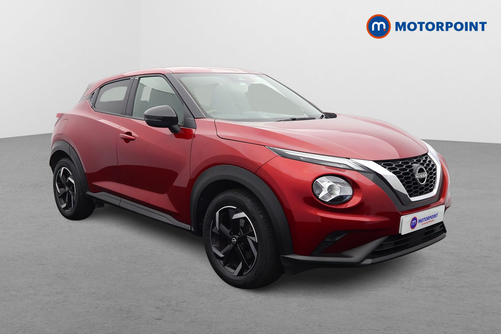 Nissan Juke N-Connecta Manual Petrol SUV - Stock Number (1566112) - Drivers side front corner