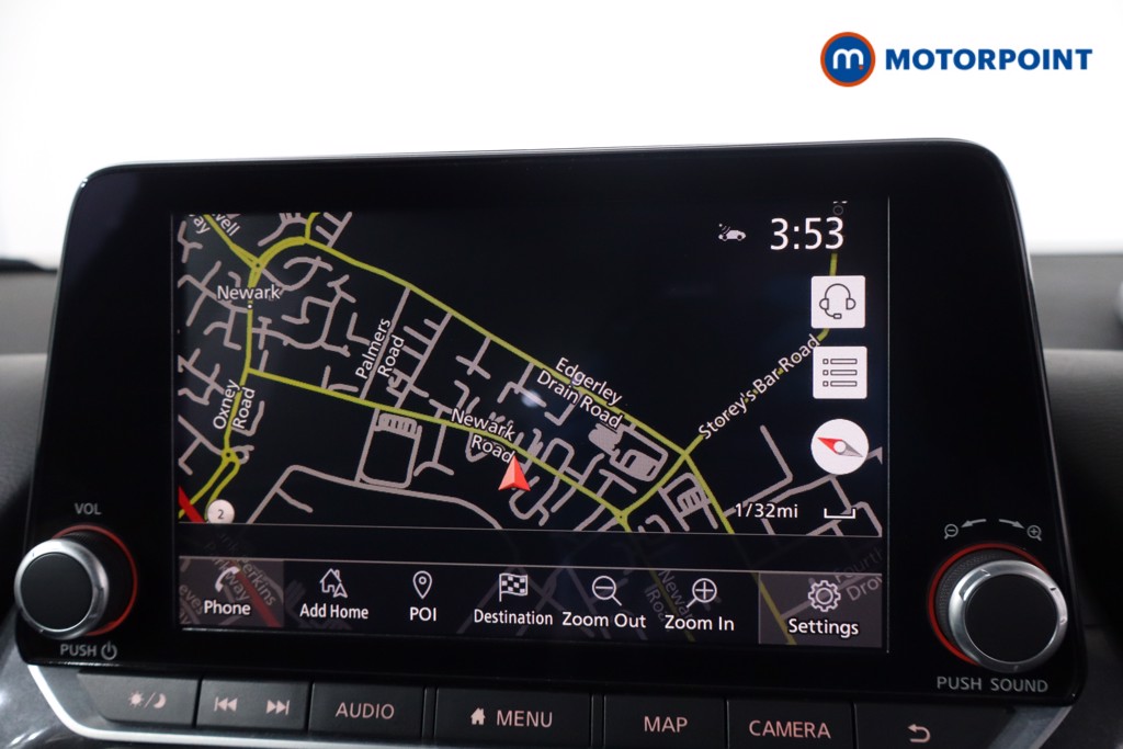 Nissan Juke N-Connecta Manual Petrol SUV - Stock Number (1566131) - 2nd supplementary image