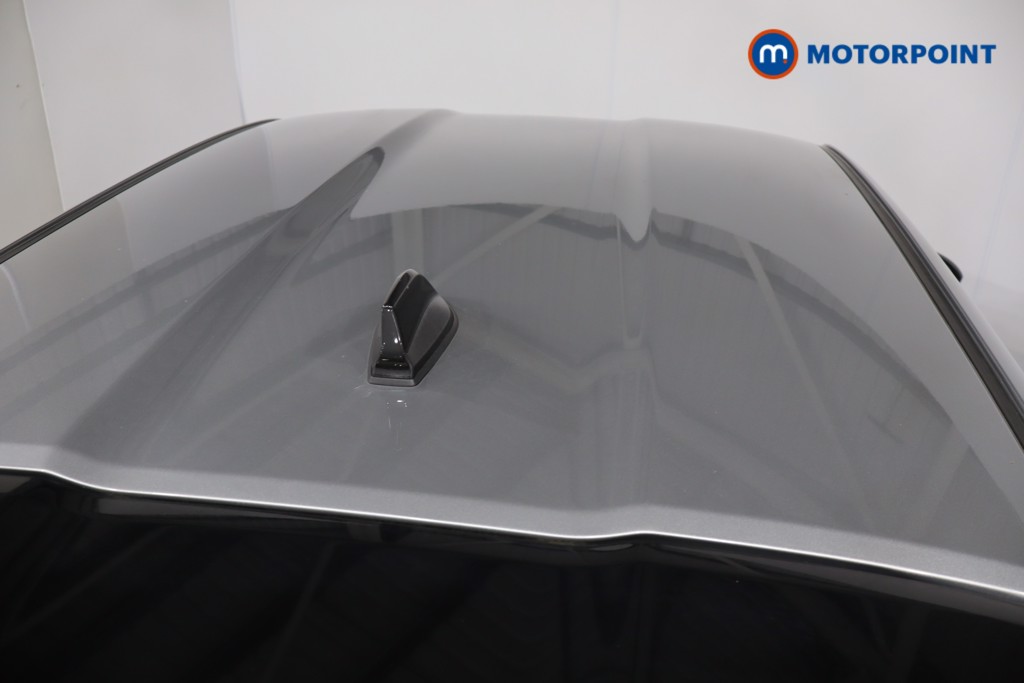 Nissan Juke N-Connecta Manual Petrol SUV - Stock Number (1566131) - 31st supplementary image