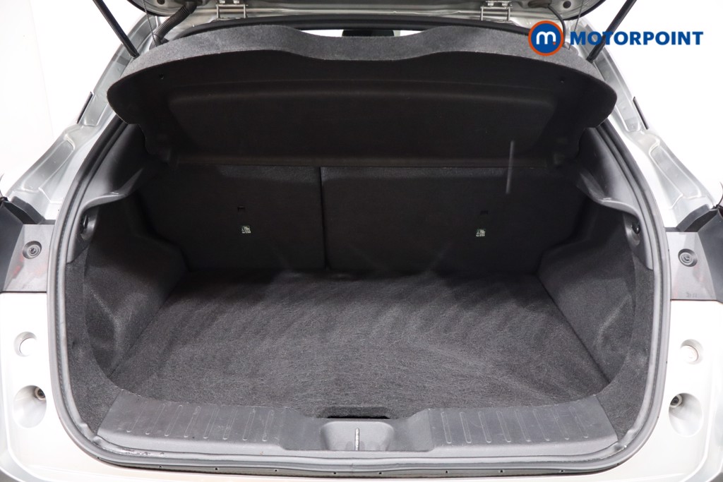 Nissan Juke N-Connecta Manual Petrol SUV - Stock Number (1566131) - 36th supplementary image