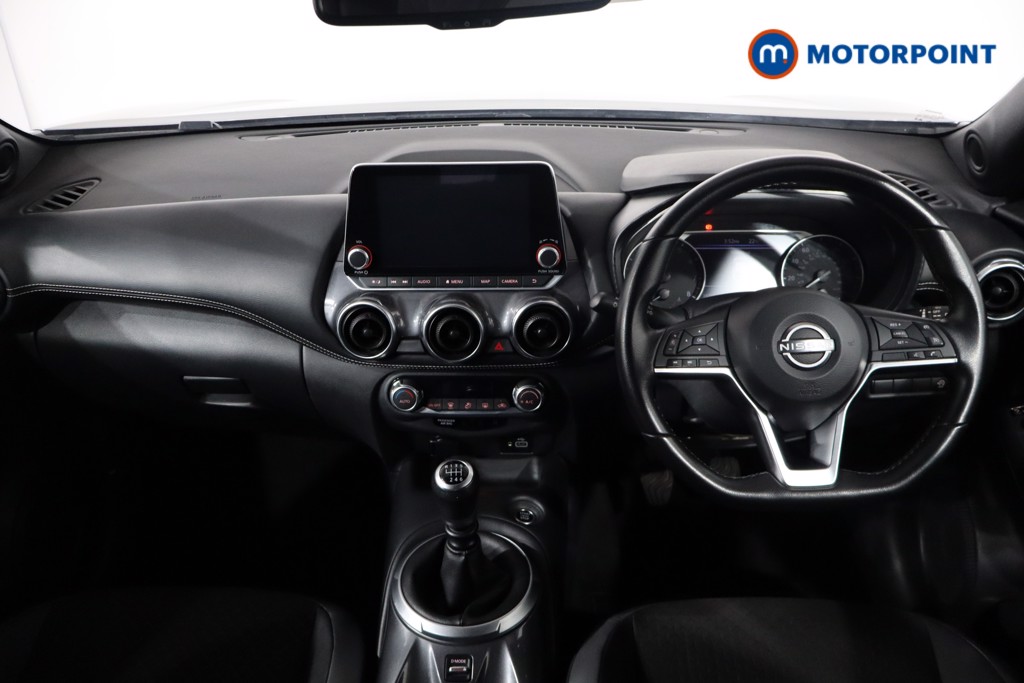 Nissan Juke N-Connecta Manual Petrol SUV - Stock Number (1566131) - 1st supplementary image
