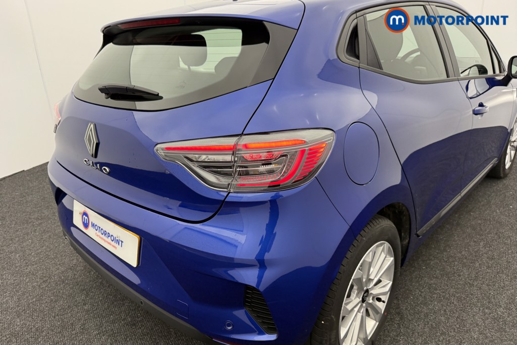 Renault Clio Evolution Manual Petrol Hatchback - Stock Number (1566325) - 24th supplementary image