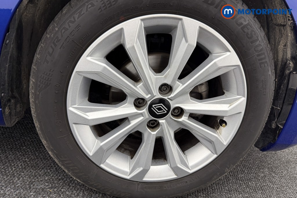 Renault Clio Evolution Manual Petrol Hatchback - Stock Number (1566325) - 30th supplementary image