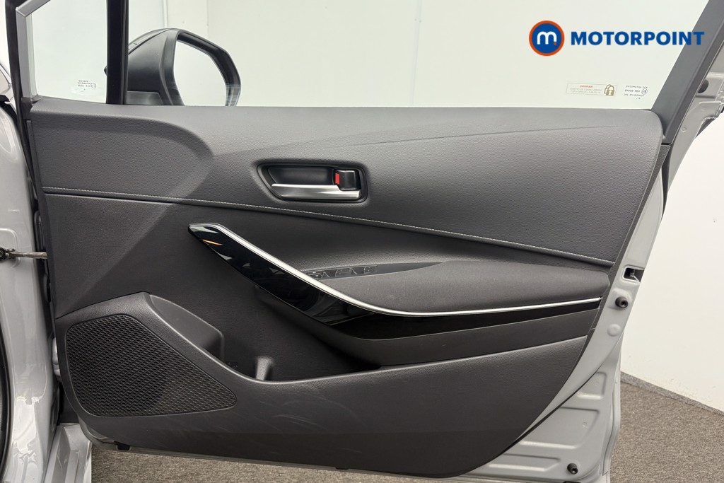 Toyota Corolla Gr Sport Automatic Petrol-Electric Hybrid Hatchback - Stock Number (1566389) - 3rd supplementary image