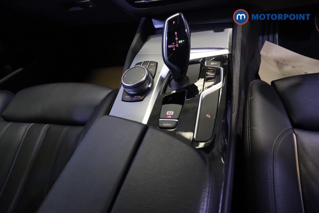 BMW 5 Series M Sport Automatic Diesel Saloon - Stock Number (1566391) - 6th supplementary image