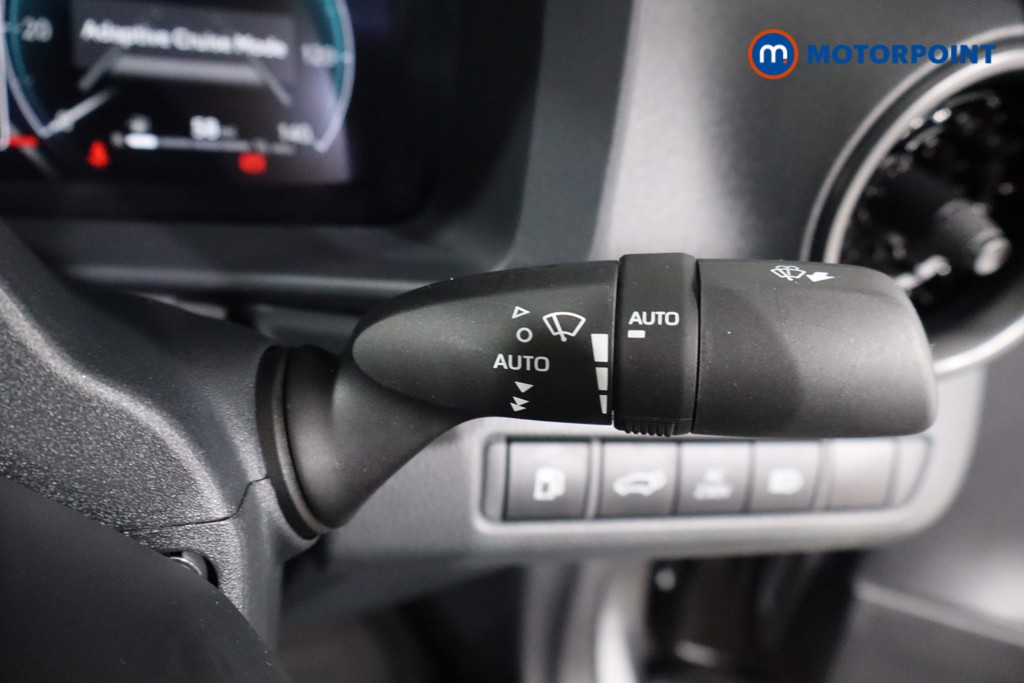 Toyota C-Hr Excel Automatic Petrol Plug-In Hybrid SUV - Stock Number (1566483) - 22nd supplementary image