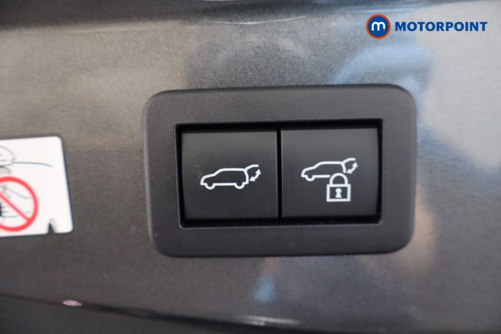Toyota C-Hr Excel Automatic Petrol Plug-In Hybrid SUV - Stock Number (1566483) - 39th supplementary image