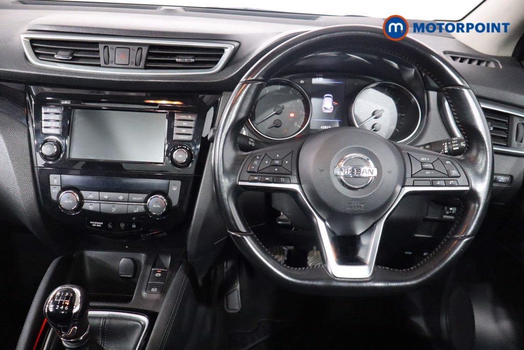 Nissan Qashqai N-Connecta Manual Petrol SUV - Stock Number (1566693) - 3rd supplementary image