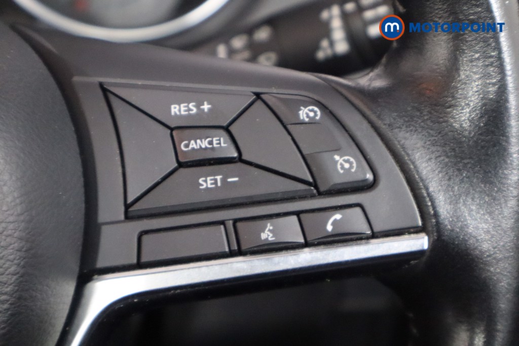 Nissan Qashqai N-Connecta Manual Petrol SUV - Stock Number (1566693) - 8th supplementary image