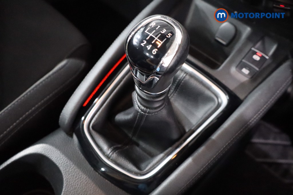 Nissan Qashqai N-Connecta Manual Petrol SUV - Stock Number (1566693) - 14th supplementary image