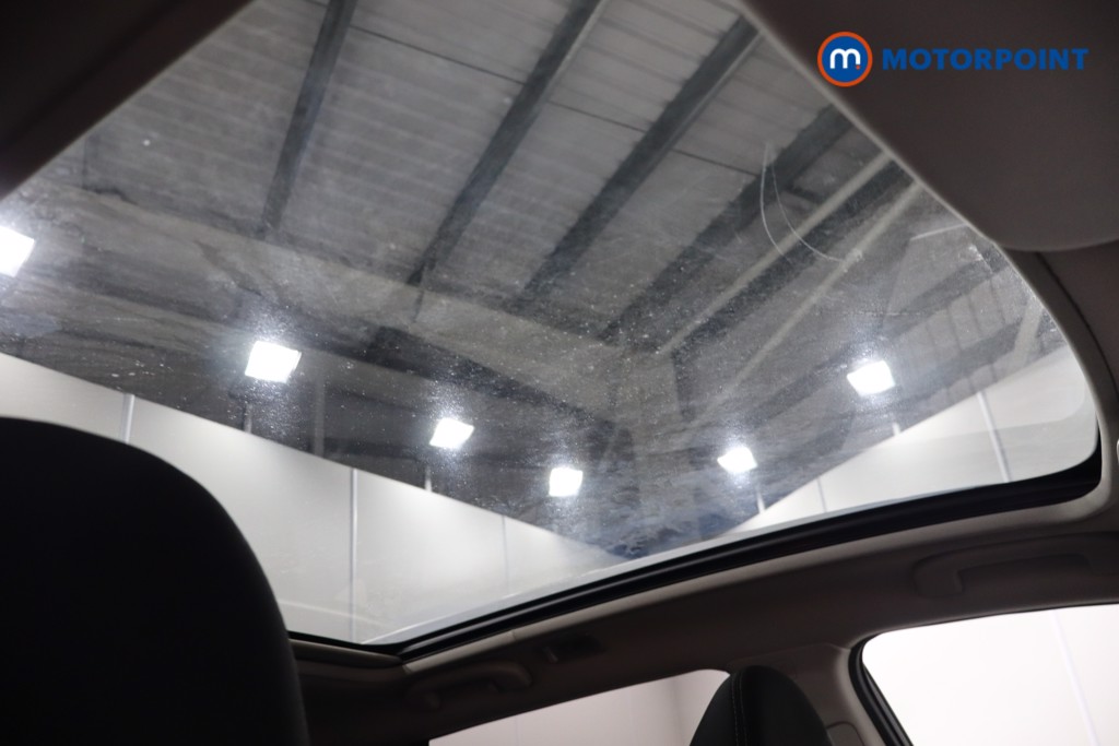 Nissan Qashqai N-Connecta Manual Petrol SUV - Stock Number (1566693) - 25th supplementary image