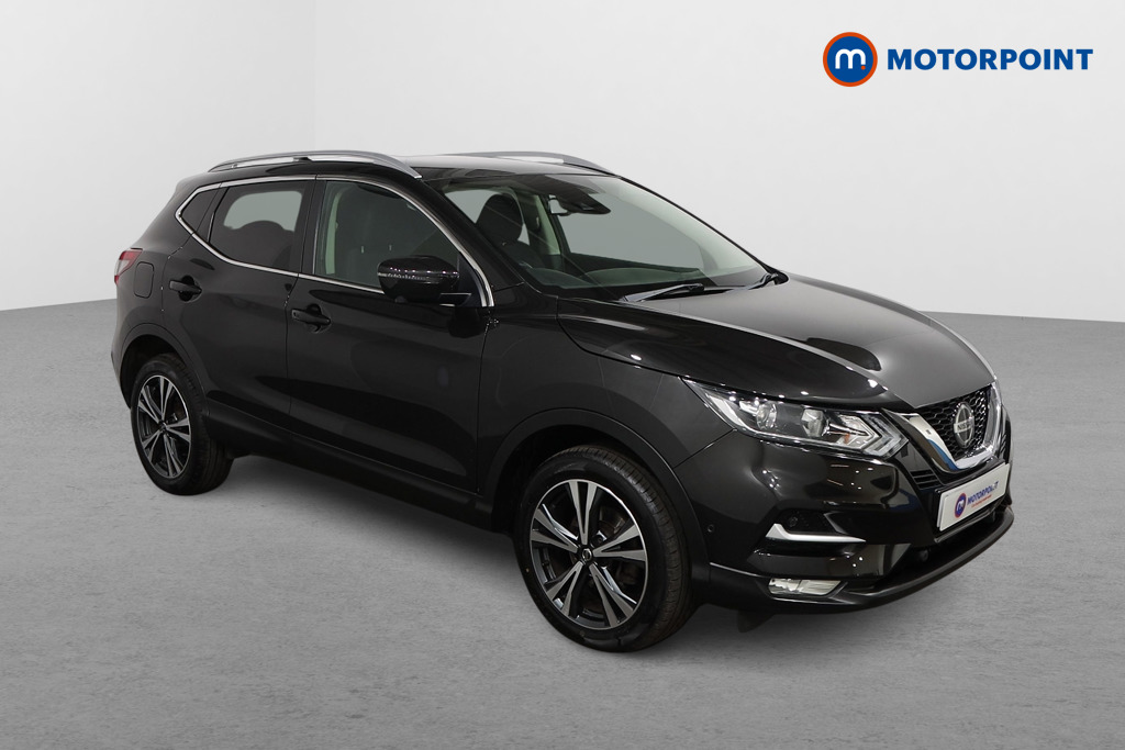 Nissan Qashqai N-Connecta Manual Petrol SUV - Stock Number (1566693) - Drivers side front corner