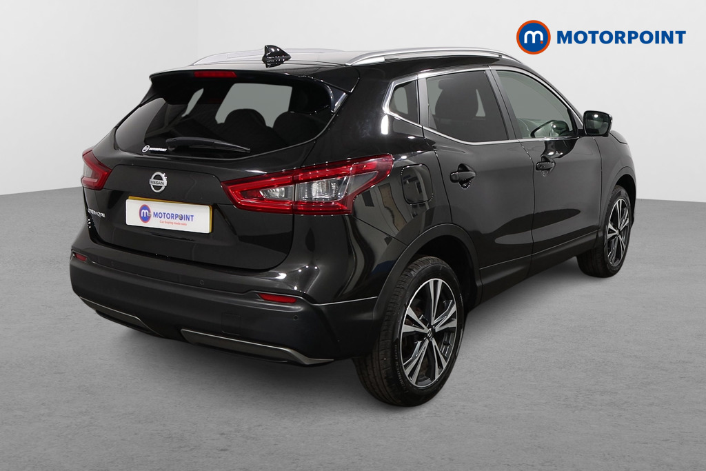 Nissan Qashqai N-Connecta Manual Petrol SUV - Stock Number (1566693) - Drivers side rear corner