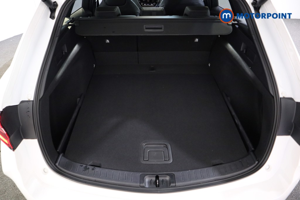 Toyota Corolla Excel Automatic Petrol-Electric Hybrid Estate - Stock Number (1566715) - 13th supplementary image
