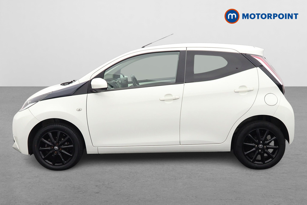 Toyota Aygo X-Style Manual Petrol Hatchback - Stock Number (1566744) - Passenger side