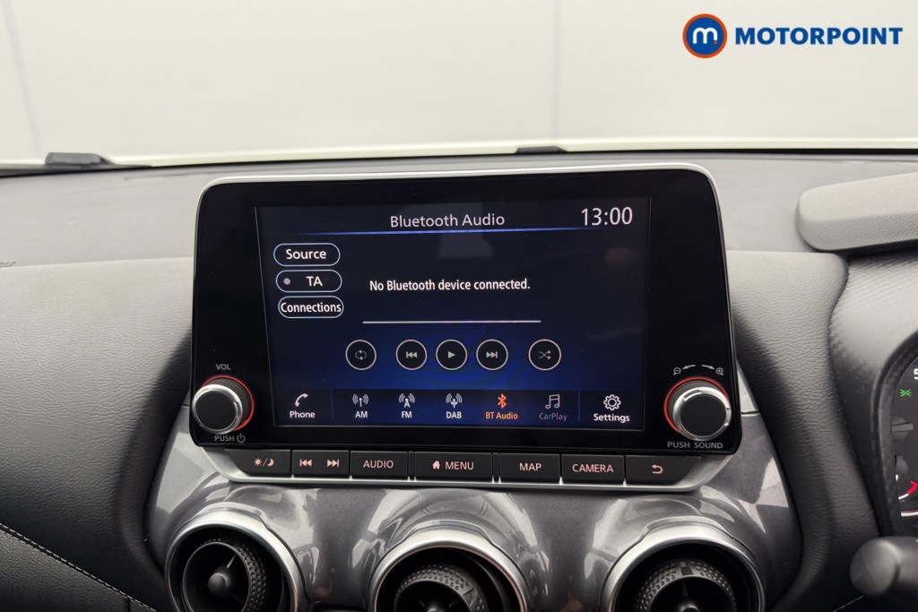 Nissan Juke N-Connecta Manual Petrol SUV - Stock Number (1566983) - 6th supplementary image