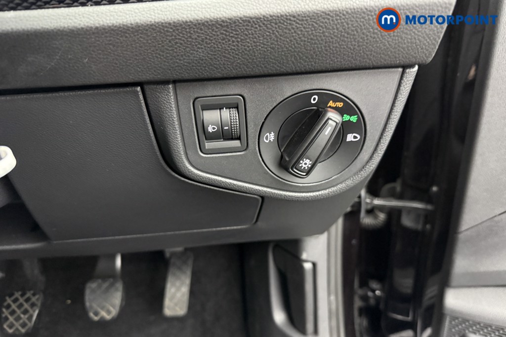 Volkswagen Polo Match Manual Petrol Hatchback - Stock Number (1567014) - 16th supplementary image