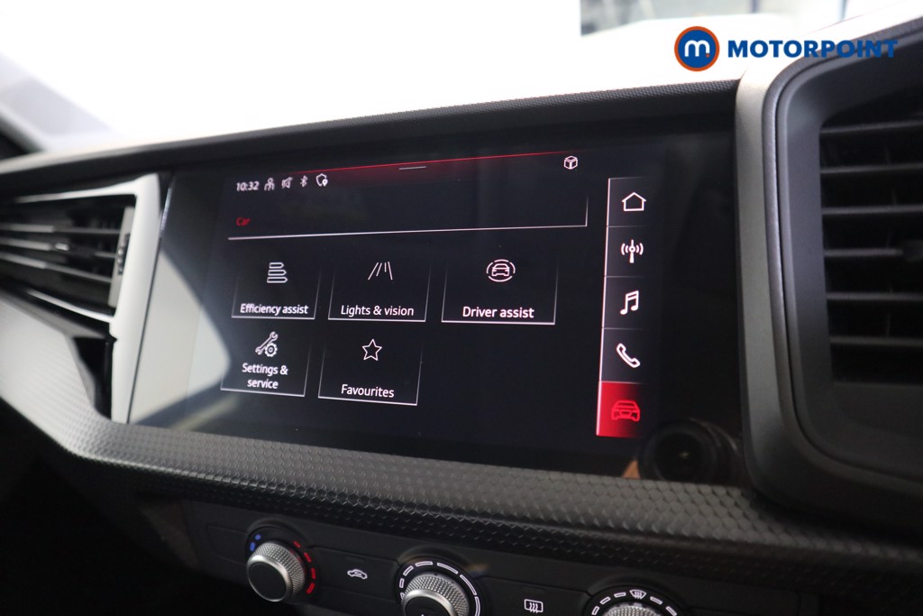 Audi A1 Technik Manual Petrol Hatchback - Stock Number (1567073) - 7th supplementary image