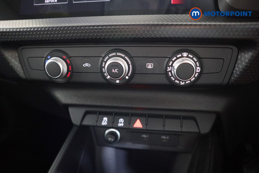 Audi A1 Technik Manual Petrol Hatchback - Stock Number (1567073) - 8th supplementary image