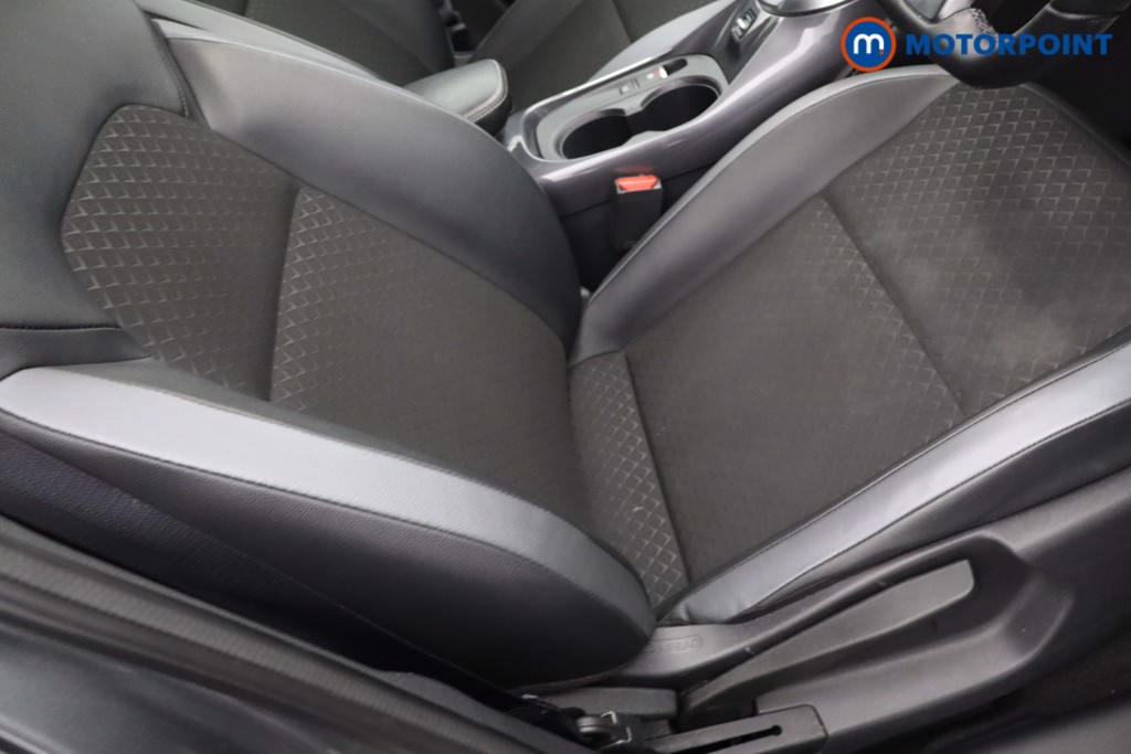 Nissan Juke N-Connecta Manual Petrol SUV - Stock Number (1567170) - 15th supplementary image