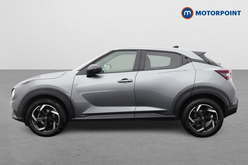 Nissan Juke N-Connecta Manual Petrol SUV - Stock Number (1567170) - Passenger side