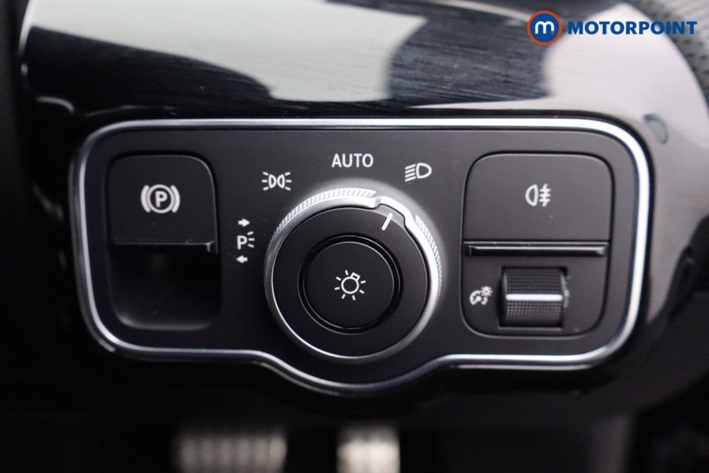 Mercedes-Benz A Class Amg Line Automatic Petrol Hatchback - Stock Number (1567195) - 14th supplementary image