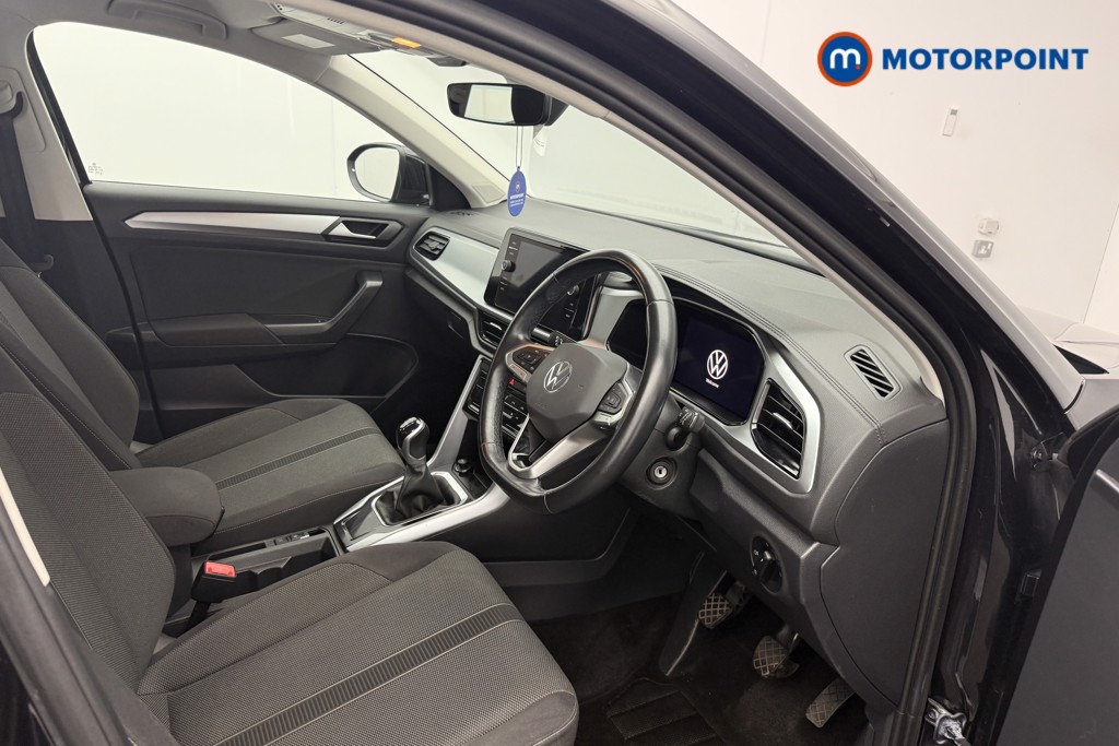 Volkswagen T-Roc Life Manual Petrol SUV - Stock Number (1567401) - 3rd supplementary image