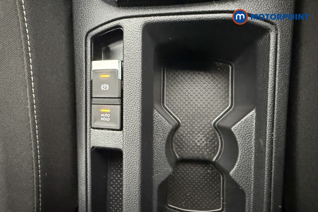 Volkswagen T-Roc Life Manual Petrol SUV - Stock Number (1567401) - 10th supplementary image