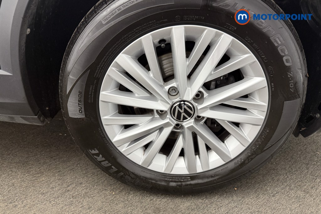 Volkswagen T-Roc Life Manual Petrol SUV - Stock Number (1567401) - 19th supplementary image