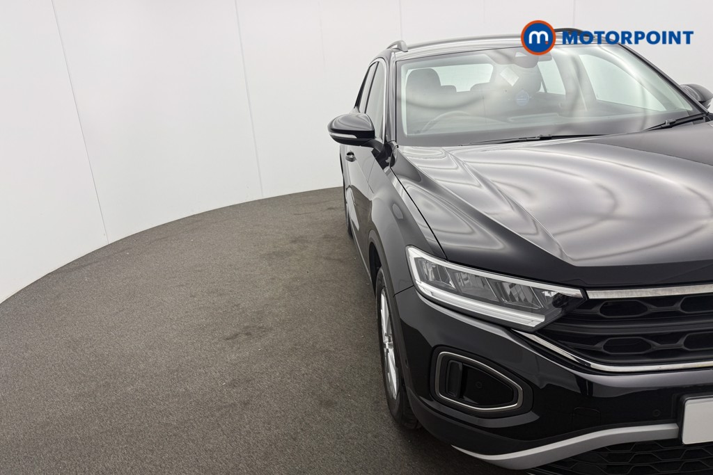 Volkswagen T-Roc Life Manual Petrol SUV - Stock Number (1567401) - 20th supplementary image