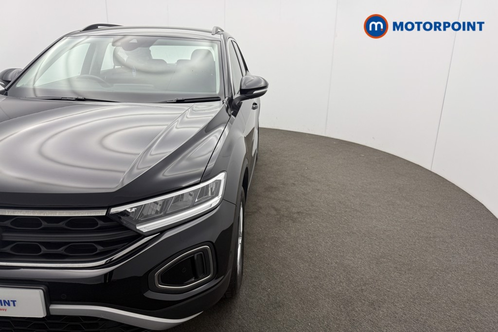 Volkswagen T-Roc Life Manual Petrol SUV - Stock Number (1567401) - 21st supplementary image