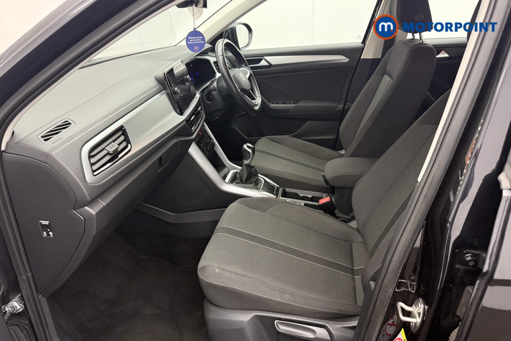Volkswagen T-Roc Life Manual Petrol SUV - Stock Number (1567401) - 1st supplementary image