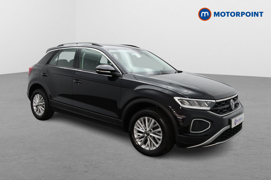 Volkswagen T-Roc Life Manual Petrol SUV - Stock Number (1567401) - Drivers side front corner