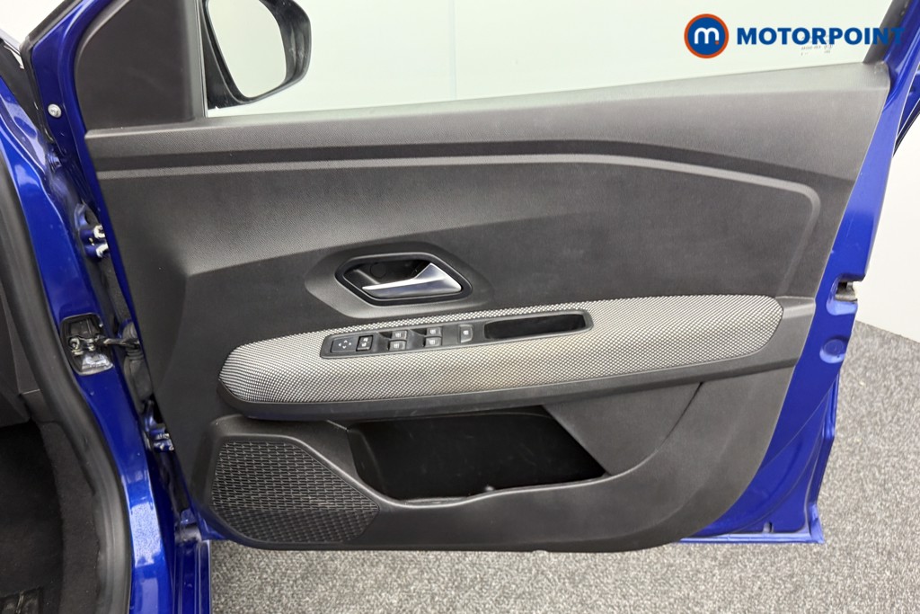 Dacia Sandero Comfort Manual Petrol Hatchback - Stock Number (1567462) - 13th supplementary image