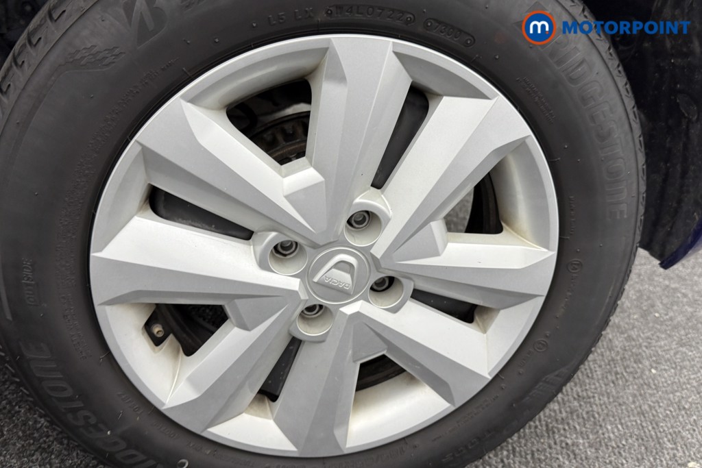 Dacia Sandero Comfort Manual Petrol Hatchback - Stock Number (1567462) - 24th supplementary image