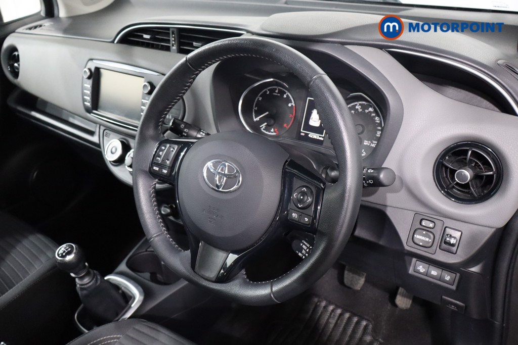 Toyota Yaris Icon Tech Manual Petrol Hatchback - Stock Number (1567548) - 23rd supplementary image