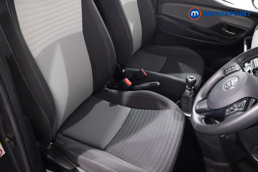 Toyota Yaris Icon Tech Manual Petrol Hatchback - Stock Number (1567548) - 24th supplementary image